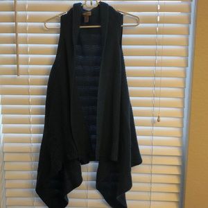 LAST CHANCE Sleeveless sweater vest